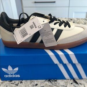 adidas Samba Super Shoes in White and Black with Gum Sole